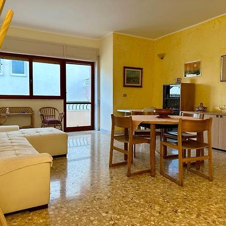 Sea View Apartment Gallipoli Exteriér fotografie
